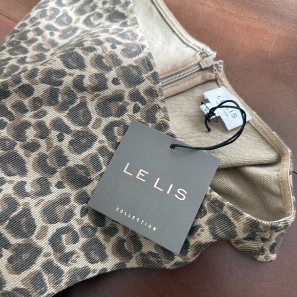 Le Lis Dress - Picture 1 of 6